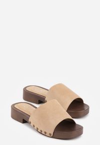 Renee - Beżowe Klapki z Nitami Lephiaphe. Okazja: na co dzień. Kolor: beżowy. Wzór: aplikacja. Sezon: lato. Styl: casual, elegancki #7