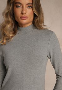 Renee - Szara Casualowa Bluzka z Golfem Longsleeve Ralaia. Okazja: na co dzień. Typ kołnierza: golf. Kolor: szary. Materiał: jeans. Długość rękawa: długi rękaw. Styl: casual #3