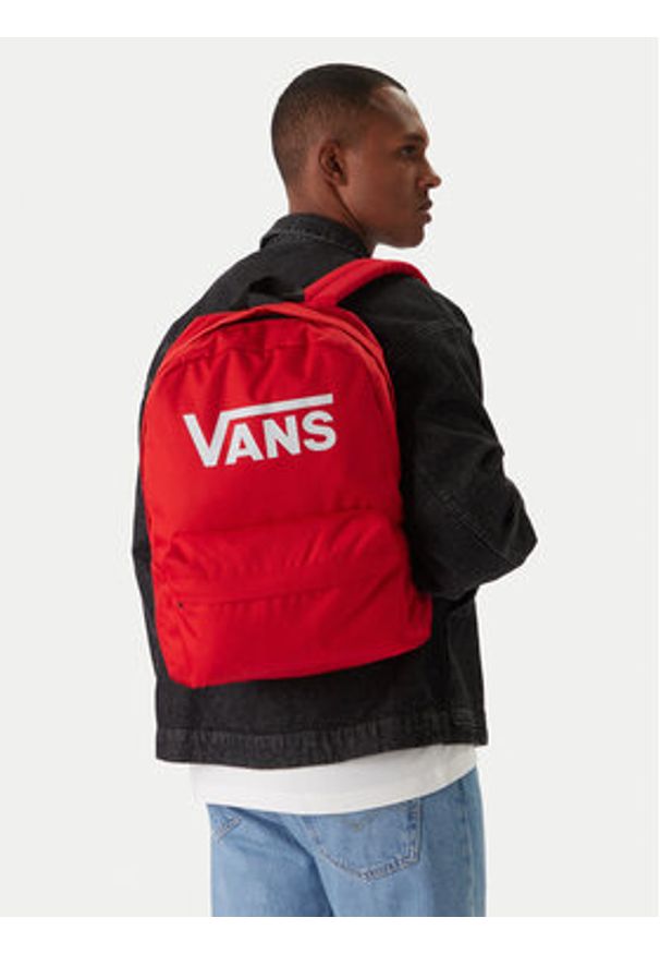 Vans Plecak VN000H50IZQ1 Czerwony. Kolor: czerwony. Materiał: materiał