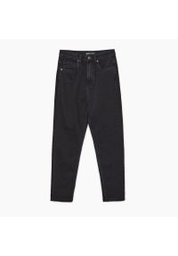 Cropp - Czarne jeansy mom - Czarny. Kolor: czarny