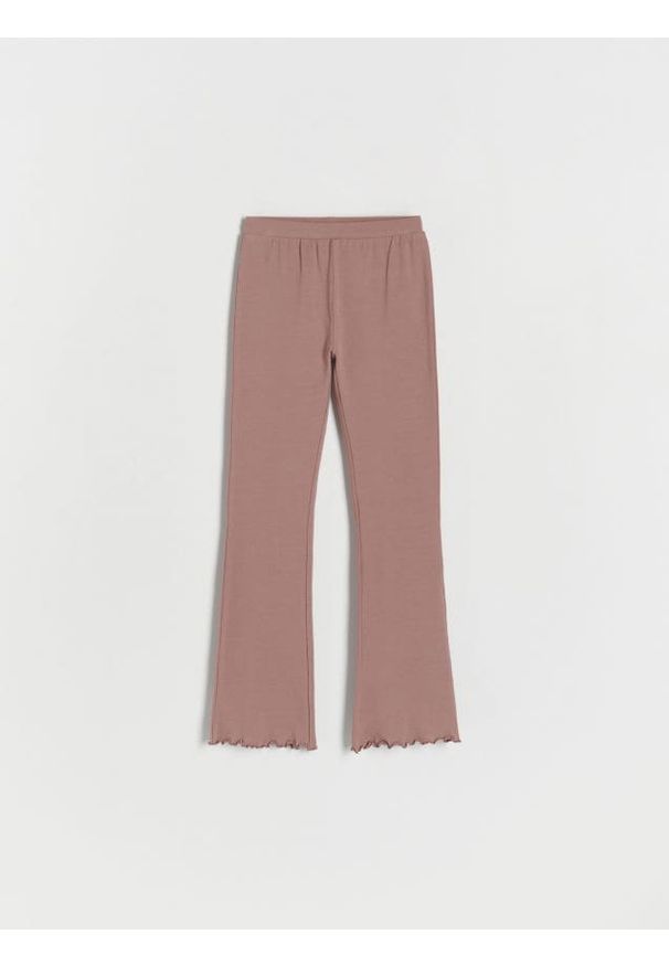 Reserved - Bawełniane spodnie flare - kasztanowy. Kolor: brązowy. Materiał: bawełna