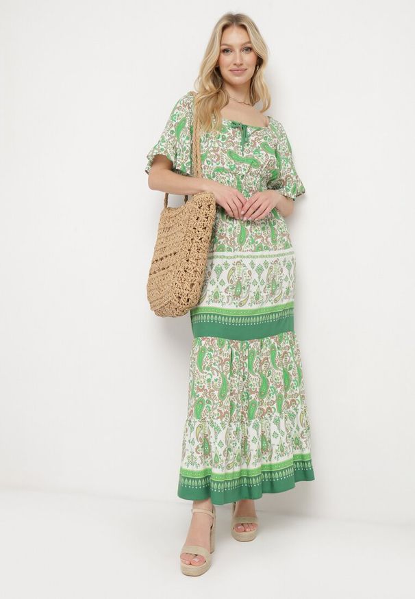 Born2be - Jasnozielona Sukienka z Bawełny Wiązana przy Dekolcie z Gumką w Pasie Adhara. Okazja: na co dzień. Kolor: zielony. Materiał: bawełna. Sezon: lato. Styl: casual