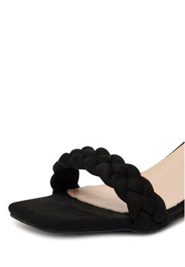 DeeZee Sandały EA2338-1 Czarny. Kolor: czarny. Materiał: materiał