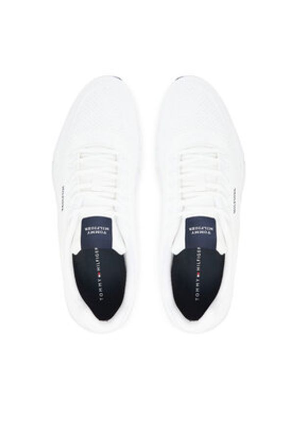 TOMMY HILFIGER - Tommy Hilfiger Sneakersy Modern Comfort Run Knit FM0FM05524 Biały. Kolor: biały. Materiał: materiał. Sport: bieganie