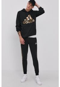 Adidas - adidas Bluza męska kolor czarny z kapturem z nadrukiem. Okazja: na co dzień. Typ kołnierza: kaptur. Kolor: czarny. Materiał: bawełna, poliester. Wzór: nadruk. Styl: casual #3
