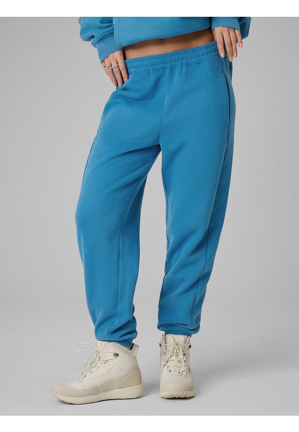 4f - 4F Spodnie dresowe joggery damskie - niebieskie S. Kolor: niebieski. Materiał: dresówka