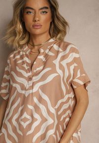 Renee - Beżowa Sukienka z Wiskozą Lnem i Geometrycznym Wzorem Sadelive. Okazja: na co dzień, na imprezę. Kolor: beżowy. Materiał: wiskoza, len. Wzór: geometria. Sezon: lato. Styl: casual, elegancki #4