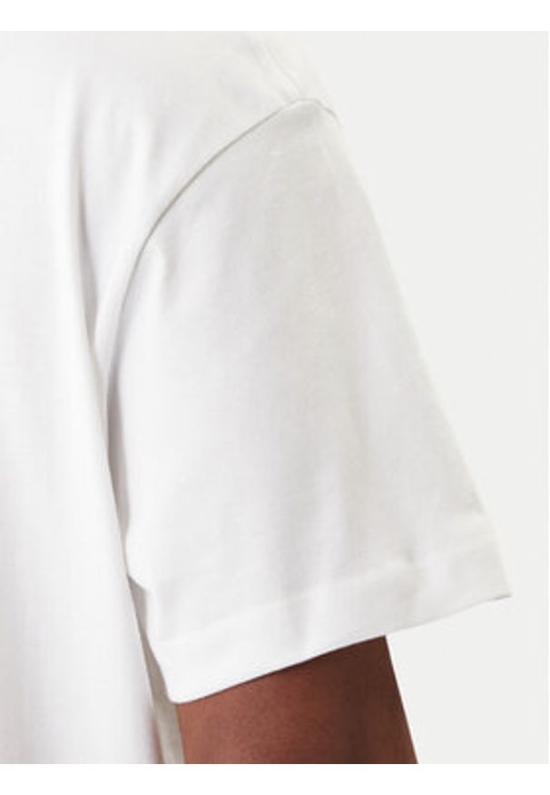 Guess Jeans T-Shirt M5BI3I K8FQ4 Biały Regular Fit. Kolor: biały. Materiał: bawełna