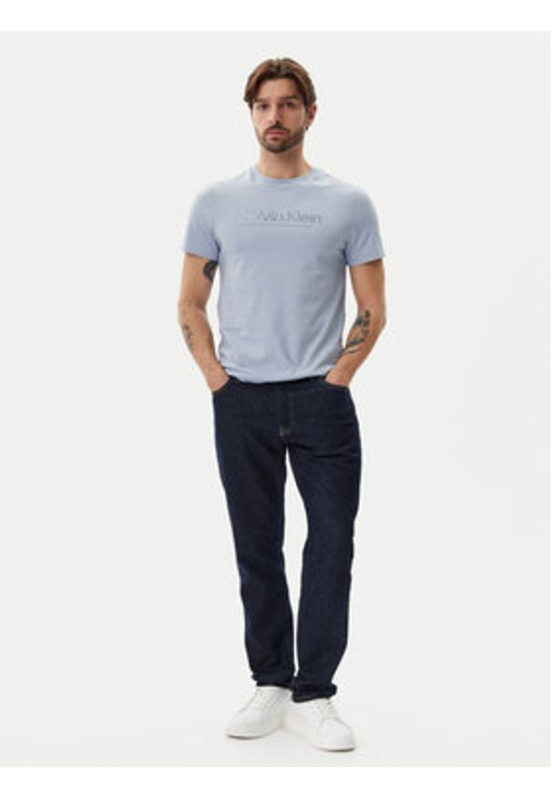 Calvin Klein T-Shirt Satin Bonded Logo K10K114162 Błękitny Regular Fit. Kolor: niebieski. Materiał: bawełna