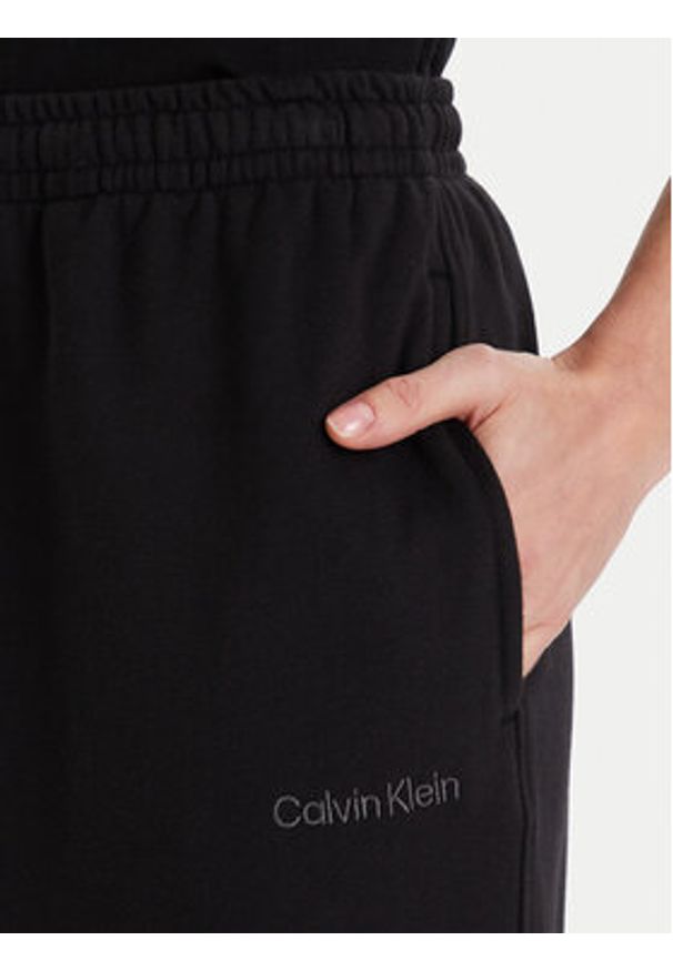 Calvin Klein Underwear Spodnie dresowe LV00QS7515 Czarny Regular Fit. Kolor: czarny. Materiał: bawełna