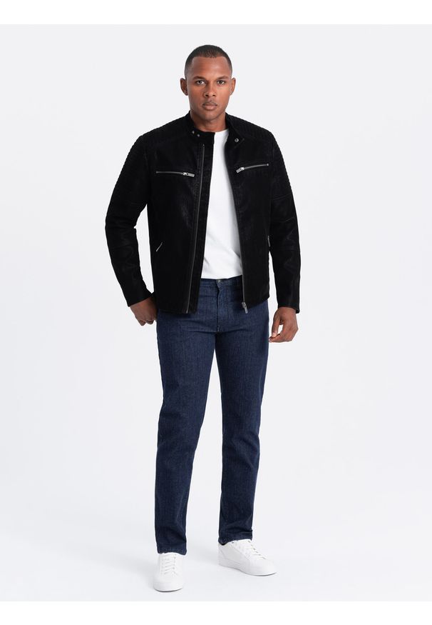 Ombre Clothing - Klasyczne męskie jeansowe spodnie REGULAR FIT – indygo V1. Okazja: na co dzień. Materiał: jeans. Wzór: aplikacja. Sezon: lato. Styl: klasyczny