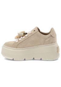 CheBello - Sneakersy damskie Chebello, ze skóry naturalnej na wysokiej platformie z klasycznym sznurowaniem i dekoracyjnymi chwostami, beżowe, 5002_-194-000-PSK. Okazja: na co dzień. Kolor: beżowy. Materiał: skóra. Szerokość cholewki: normalna. Obcas: na platformie. Styl: klasyczny #5