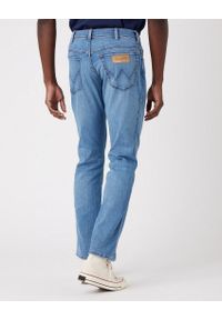 Wrangler - WRANGLER TEXAS SLIM MĘSKIE SPODNIE JEANSOWE THE STORY W12S7424J