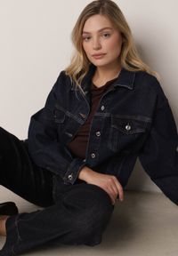 Born2be - Granatowa Jeansowa Kurtka z Bawełną o Kroju Oversize Vimiloria. Okazja: na spacer, na co dzień. Kolor: niebieski. Materiał: bawełna, jeans. Styl: casual #1