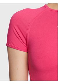 Guess T-Shirt Aline V3RP16 KABR0 Różowy Regular Fit. Kolor: różowy. Materiał: bawełna, syntetyk #4