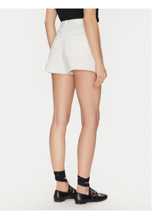 TwinSet - TWINSET Szorty jeansowe 251TP2593 Écru Loose Fit. Materiał: bawełna