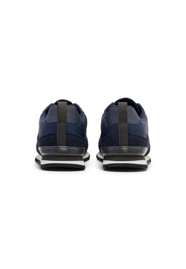 Sneakersy Hummel Monaco 86. Kolor: niebieski. Materiał: syntetyk, zamsz. Szerokość cholewki: normalna. Sport: turystyka piesza