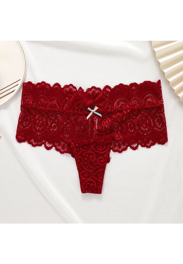 Intica - Stringi koronkowe z szerokim pasem na co dzień i okazje Chandrima. Kolor: czerwony. Materiał: koronka. Wzór: koronka