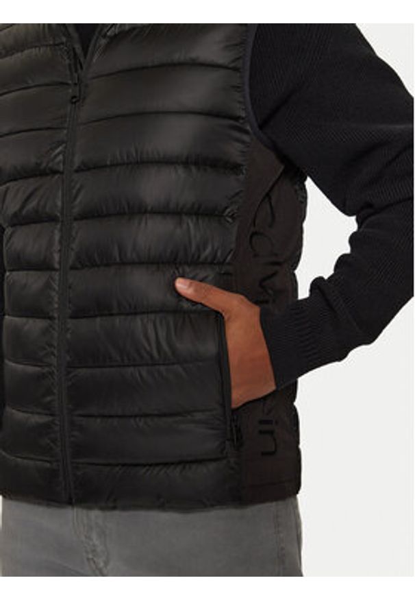 Calvin Klein Bezrękawnik Side Logo K10K108292 Czarny Regular Fit. Kolor: czarny. Materiał: syntetyk. Długość rękawa: bez rękawów