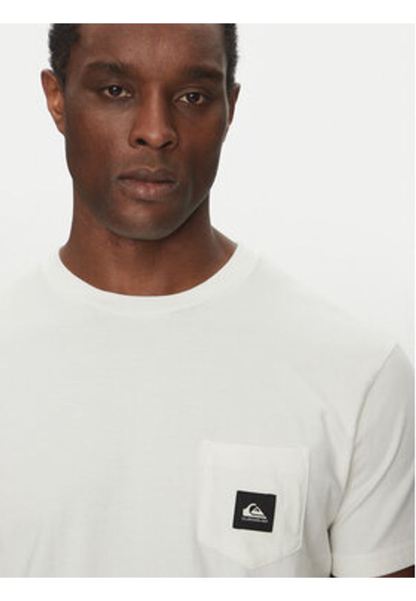 Quiksilver T-Shirt EQYZT08035 Biały Regular Fit. Kolor: biały. Materiał: bawełna