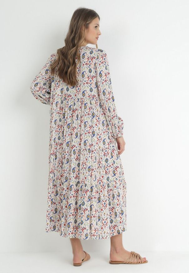 Born2be - Jasnobeżowa Koszulowa Sukienka Rozkloszowana z Falbanką Litia. Kolor: beżowy. Typ sukienki: koszulowe