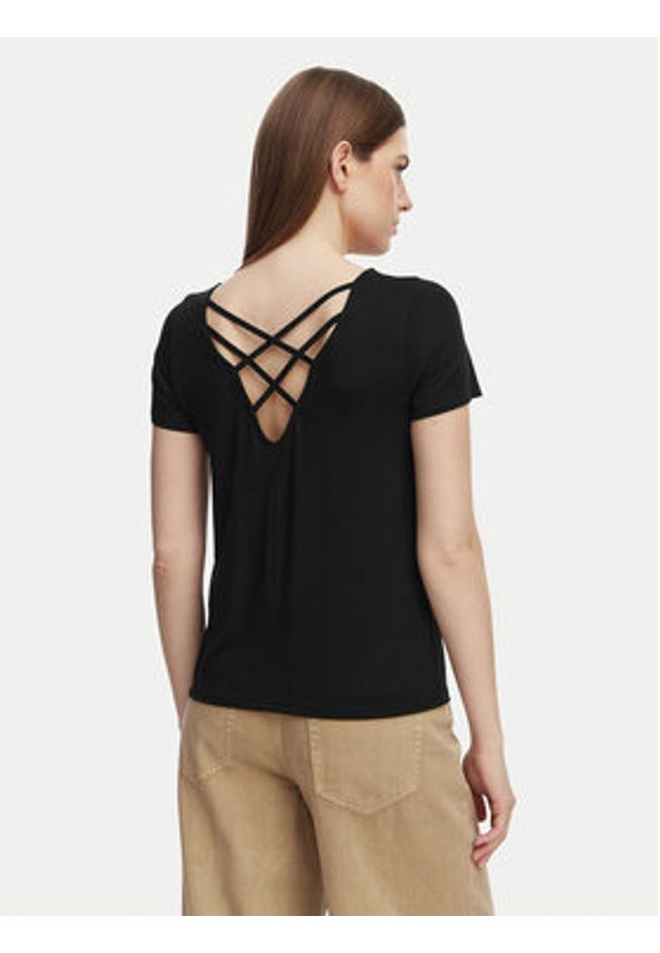 only - ONLY Bluzka Bera 15368588 Czarny Regular Fit. Kolor: czarny. Materiał: wiskoza