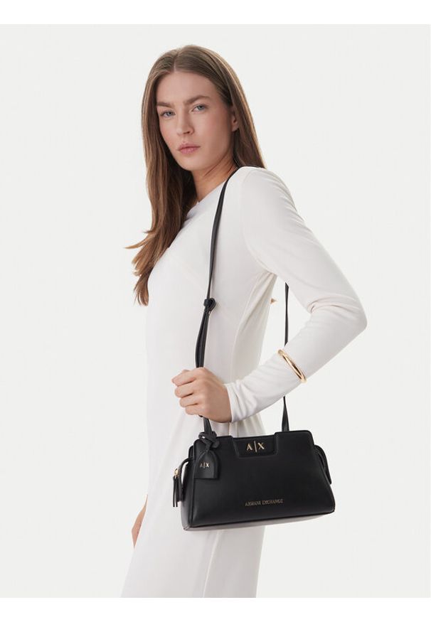 Armani Exchange Torebka XW002160 AF19892 UC001 Czarny. Kolor: czarny. Materiał: skórzane