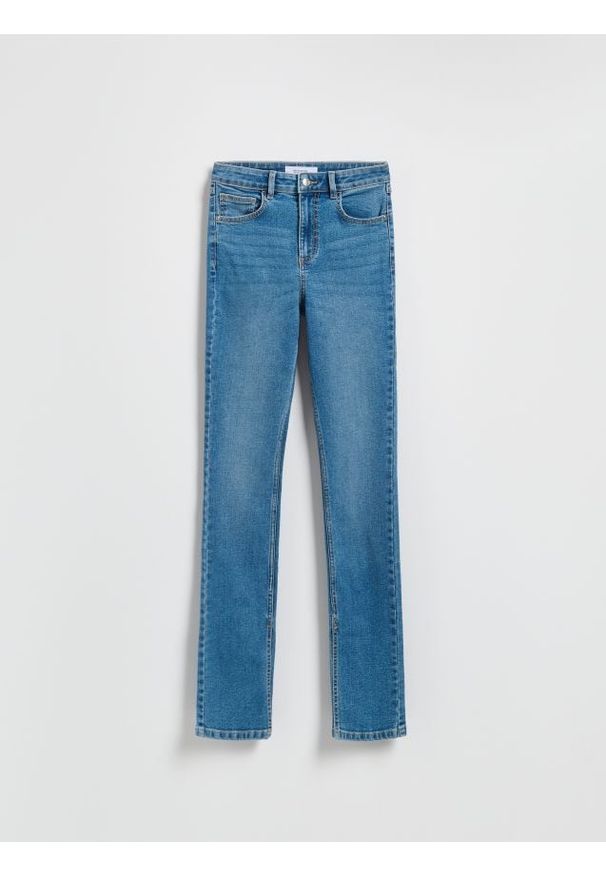 Reserved - Jeansy slim fit z rozcięciem - niebieski. Kolor: niebieski