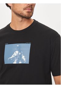BOSS - Boss T-Shirt Astronaut 50528209 Czarny Relaxed Fit. Kolor: czarny. Materiał: bawełna #5