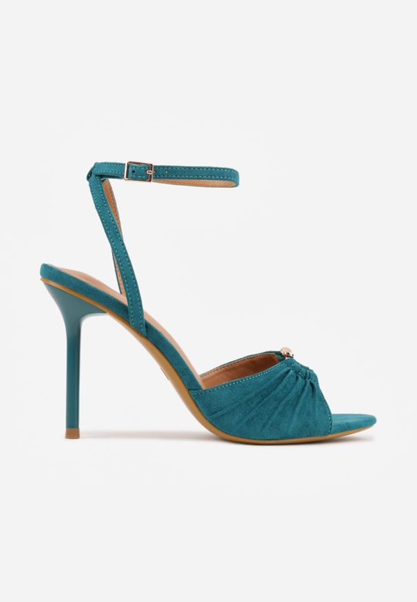 Renee - Niebieskie Sandały VICES na Szpilce Zdobione Marszczeniem i Aplikacją Synalirea. Zapięcie: pasek. Kolor: niebieski. Wzór: aplikacja. Obcas: na szpilce. Styl: elegancki, klasyczny