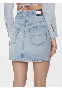 Tommy Jeans Spódnica jeansowa Mom Cut Out Wb Uh Skirt Ah7011 DW0DW17217 Niebieski Slim Fit. Kolor: niebieski. Materiał: bawełna #3