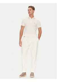 TOMMY HILFIGER - Tommy Hilfiger Polo 1985 MW0MW17771 Beżowy Slim Fit. Typ kołnierza: polo. Kolor: beżowy. Materiał: bawełna #3