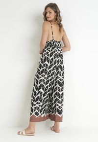 Born2be - Czarny Wzorzysty Kombinezon na Ramiączkach z Długimi Nogawkami z Wiskozy Jarie. Kolor: czarny. Materiał: wiskoza. Długość rękawa: na ramiączkach. Długość: długie. Wzór: geometria. Sezon: wiosna, lato #2