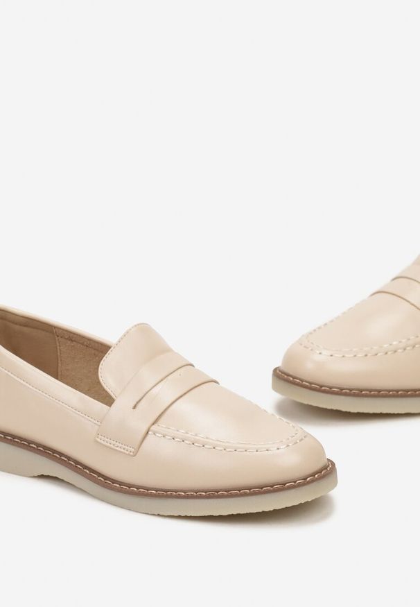 Born2be - Beżowe Eleganckie Mokasyny z Paskiem z Wycięciem Omnivena. Zapięcie: pasek. Kolor: beżowy. Styl: elegancki