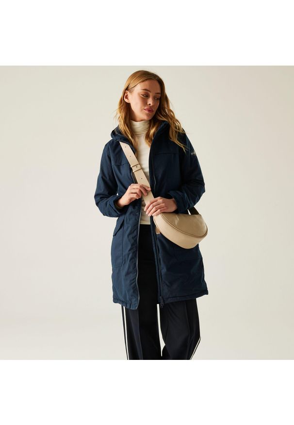 Kurtka przeciwdeszczowa z kapturem damska Regatta Romine II. Typ kołnierza: kaptur. Kolor: niebieski. Sezon: zima