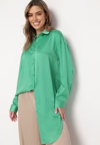 Born2be - Zielona Koszula na Guziki o Przedłużonym Kroju Alephio. Kolor: zielony. Materiał: materiał. Długość: długie. Styl: elegancki #1