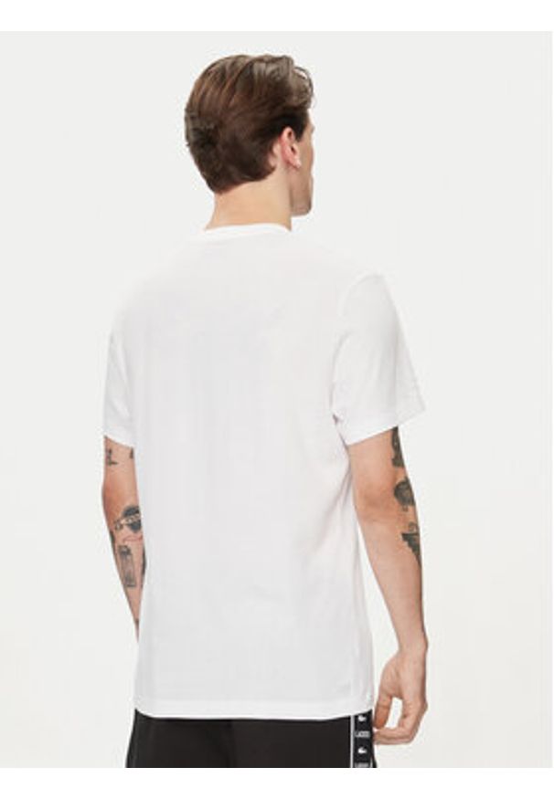 Lacoste T-Shirt TH2042 Biały Regular Fit. Kolor: biały. Materiał: bawełna, syntetyk