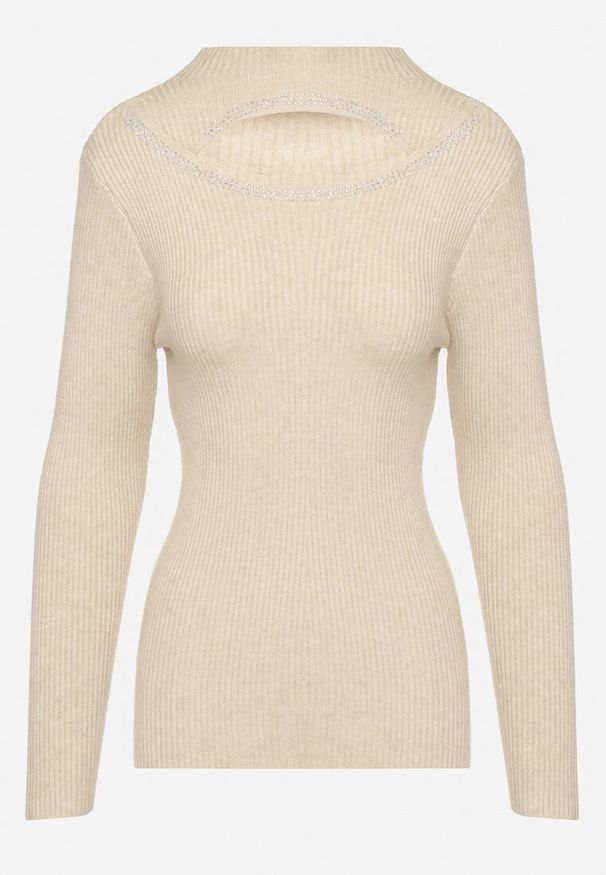 Born2be - Beżowy Prążkowany Golf z Wycięciem Przy Dekolcie z Cyrkoniami Wokół Merithias. Okazja: na co dzień. Typ kołnierza: golf. Kolor: beżowy. Materiał: prążkowany. Wzór: aplikacja. Sezon: zima, jesień. Styl: casual, elegancki