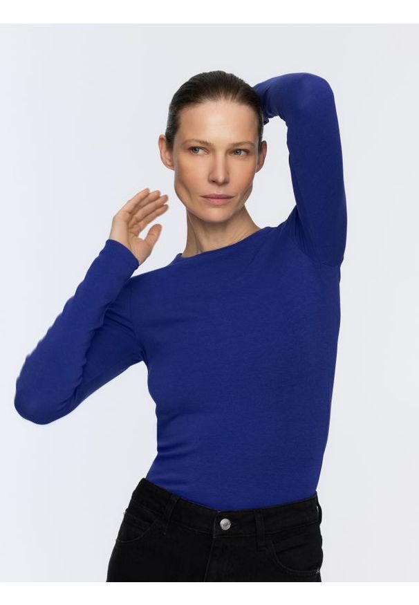 Reserved - Longsleeve z modalem - niebieski. Kolor: niebieski. Materiał: bawełna, dzianina. Długość rękawa: długi rękaw