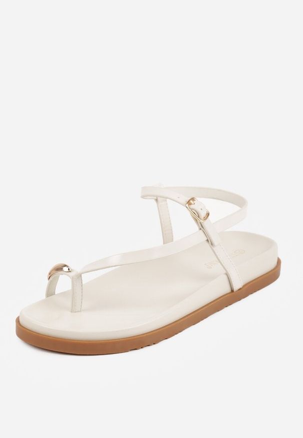 Renee - Beżowe Sandały Japonki na Palec na Platformie z Metaliczną Ozdobą Rinevia. Kolor: beżowy. Materiał: jeans. Wzór: aplikacja. Sezon: lato. Obcas: na platformie. Styl: elegancki