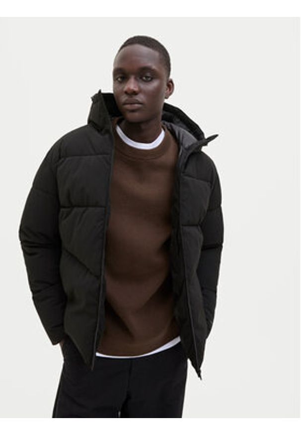 Jack & Jones Kurtka zimowa Global 12283517 Czarny Regular Fit. Kolor: czarny. Materiał: syntetyk. Sezon: zima