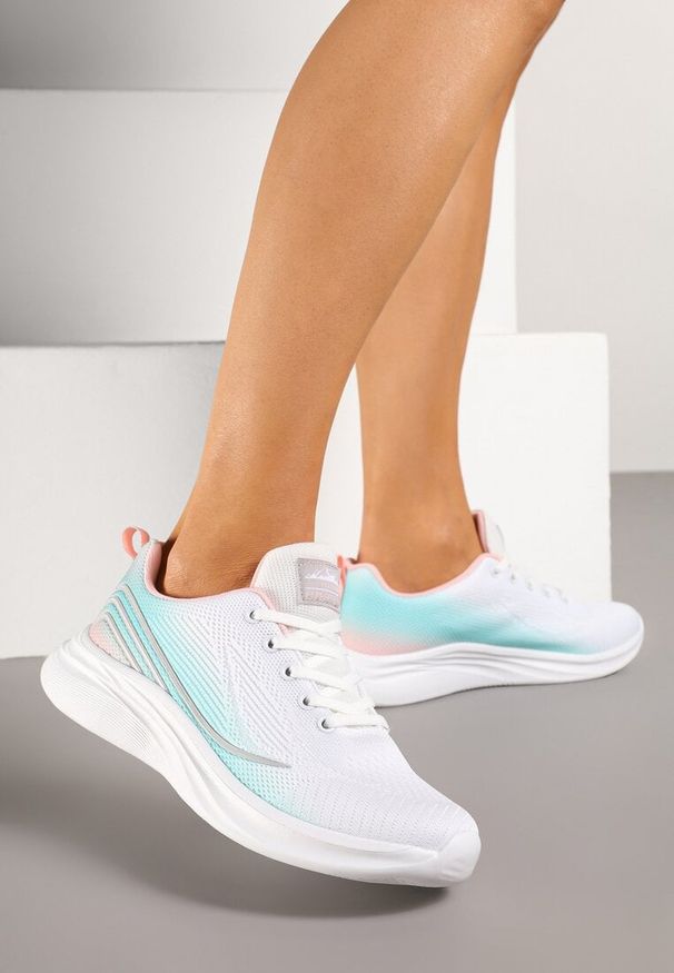 Renee - Biało-Miętowe Buty Sportowe Sneakersy Zdobione Efektem Ombre Banelissa. Okazja: na co dzień. Kolor: biały. Szerokość cholewki: normalna. Wzór: aplikacja. Sport: fitness