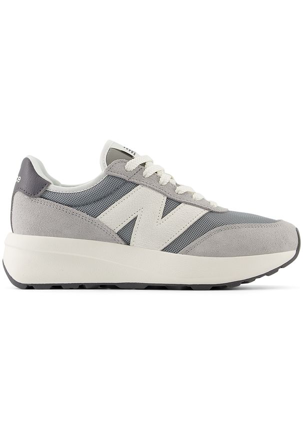 Buty dziecięce New Balance GS370AH – szare. Kolor: szary. Materiał: skóra, zamsz. Szerokość cholewki: normalna. Sezon: lato