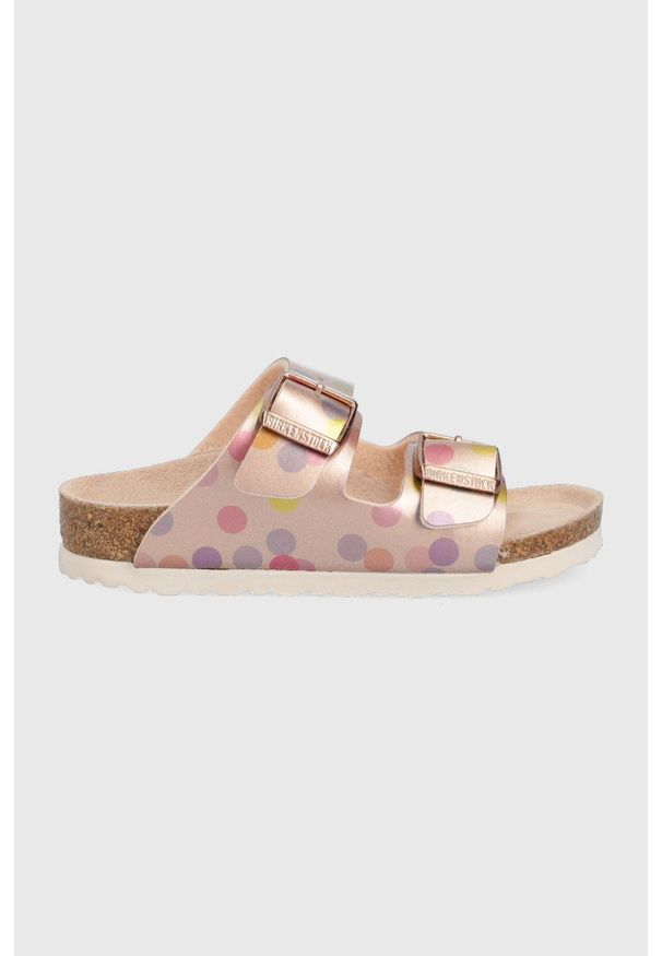 Birkenstock klapki dziecięce kolor beżowy. Kolor: beżowy. Materiał: nubuk, materiał, skóra