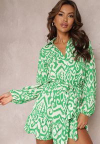 Renee - Zielona Koszulowa Sukienka z Falbanką na Dole i Wiązanym Paskiem Ametisa. Kolor: zielony. Wzór: aplikacja. Typ sukienki: koszulowe. Długość: mini #5