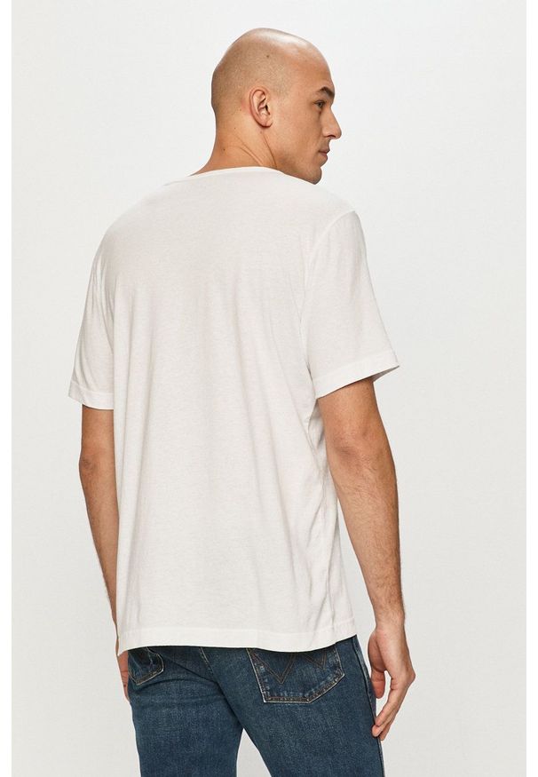 Lee - T-shirt. Kolor: biały. Materiał: dzianina. Wzór: nadruk