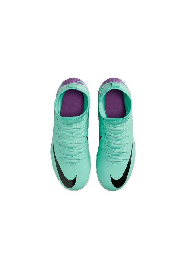 Buty piłkarskie dla dzieci Nike JR Superfly 9 Club Fgmg. Zapięcie: sznurówki. Kolor: biały. Materiał: materiał, syntetyk, tkanina. Szerokość cholewki: normalna. Sport: piłka nożna