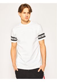 Vans T-Shirt Anaheim Factory VN0A49S1WHT1 Biały Regular Fit. Kolor: biały. Materiał: bawełna