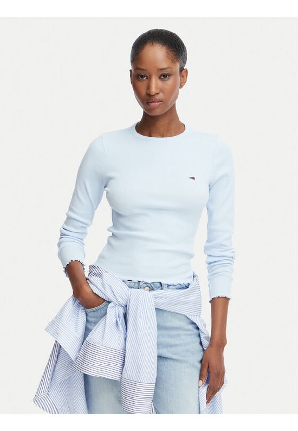 Tommy Jeans Bluzka DW0DW22783 Niebieski jasny Slim Fit. Kolor: niebieski. Materiał: bawełna