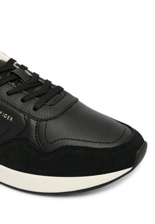 TOMMY HILFIGER - Tommy Hilfiger Sneakersy Monogram Mix Material Runner FW0FW09267 Czarny. Kolor: czarny. Materiał: zamsz, skóra